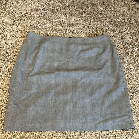 Alia Women’s Skirt. 18w. - Picture 1 of 2